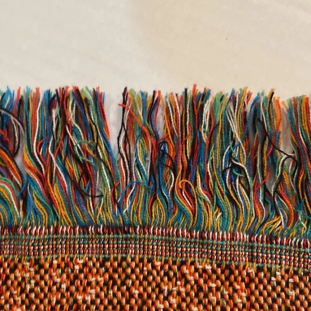 N/A throw blanket